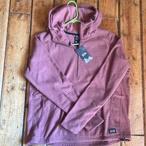NWT summit grid half zip hoodie